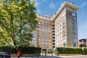 Boydell Court St Johns Wood Park/Swiss Cottage Borders